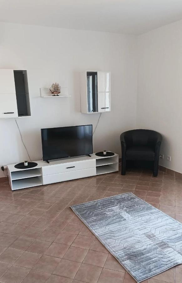 Family Apartments Tomy Punat Esterno foto
