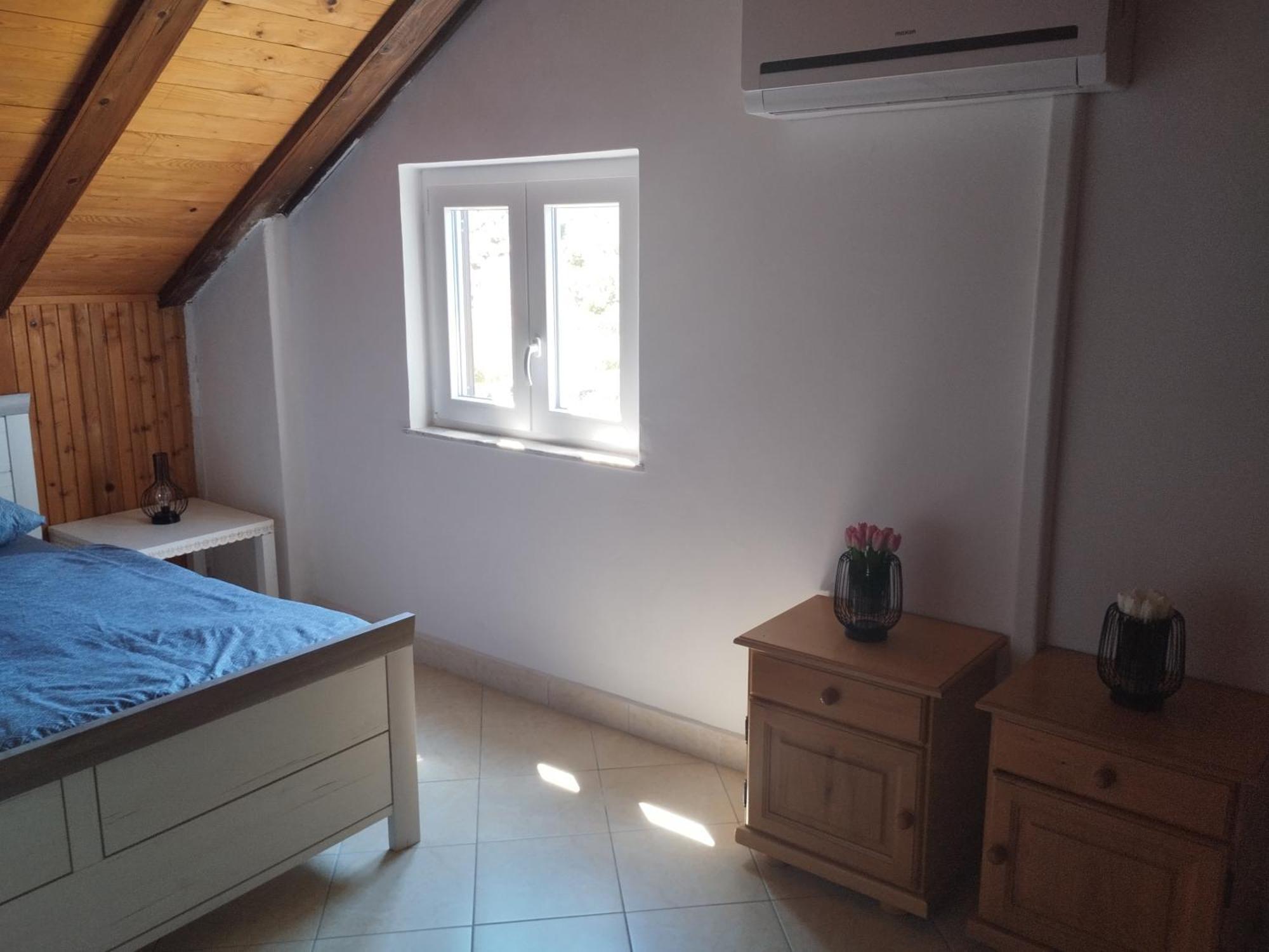 Family Apartments Tomy Punat Esterno foto